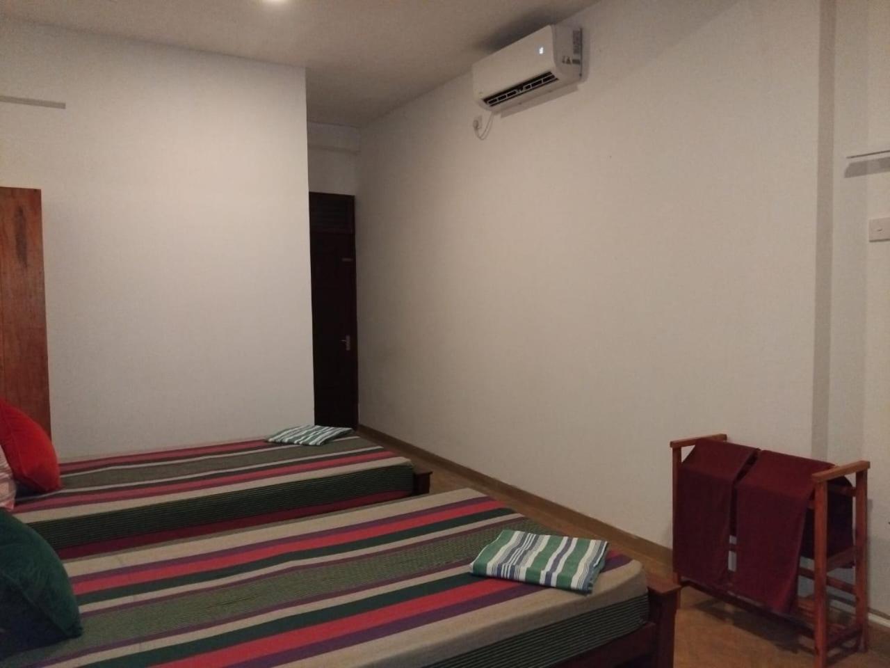 Rusara Guest Home 웰리가마 외부 사진