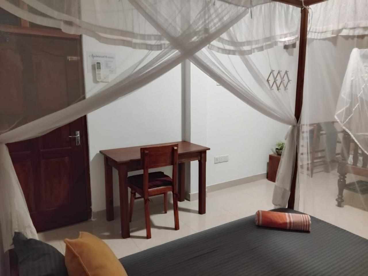 Rusara Guest Home 웰리가마 외부 사진